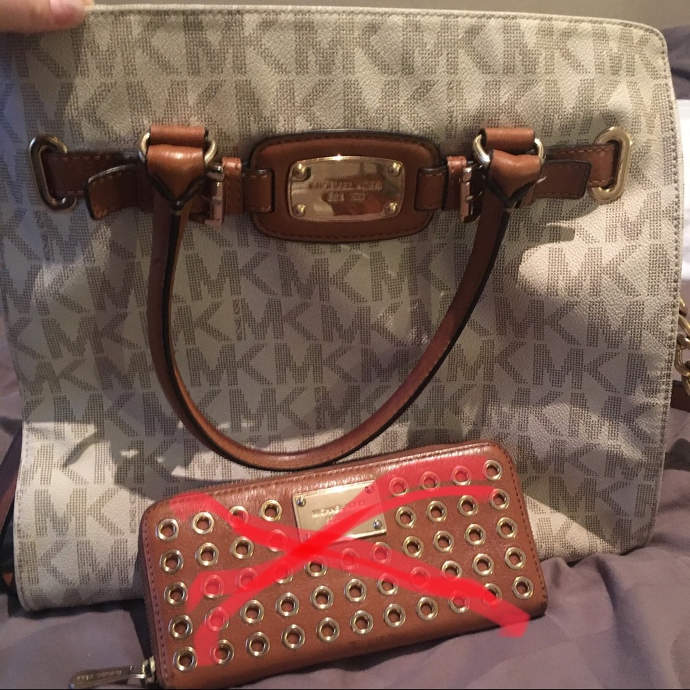 Michael Kors Handbag - Picture 2 of 5